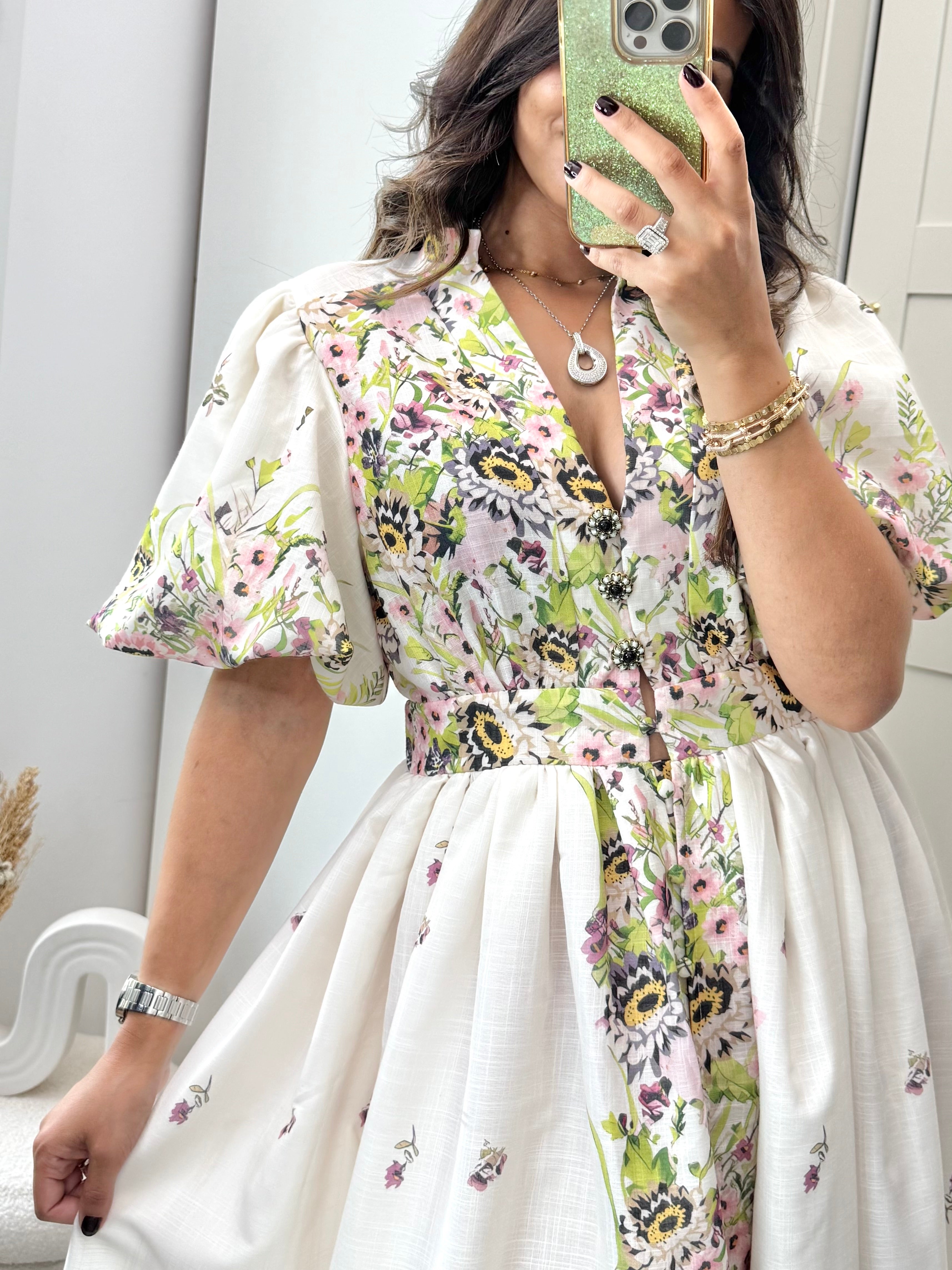 Robe Tohfa